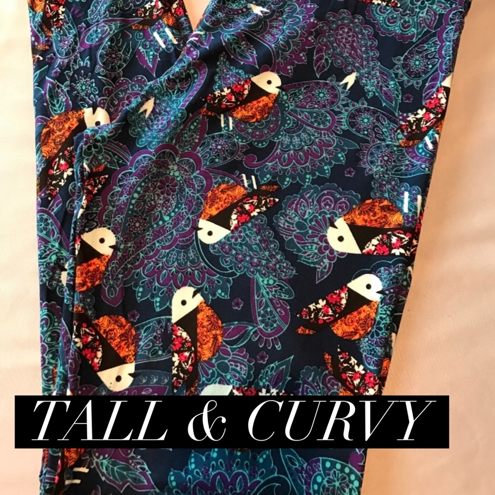 2 pairs of Lularoe leggings